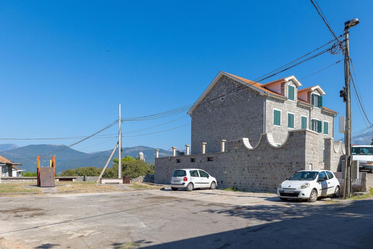 Apartments Lustica Radovici Buitenkant foto