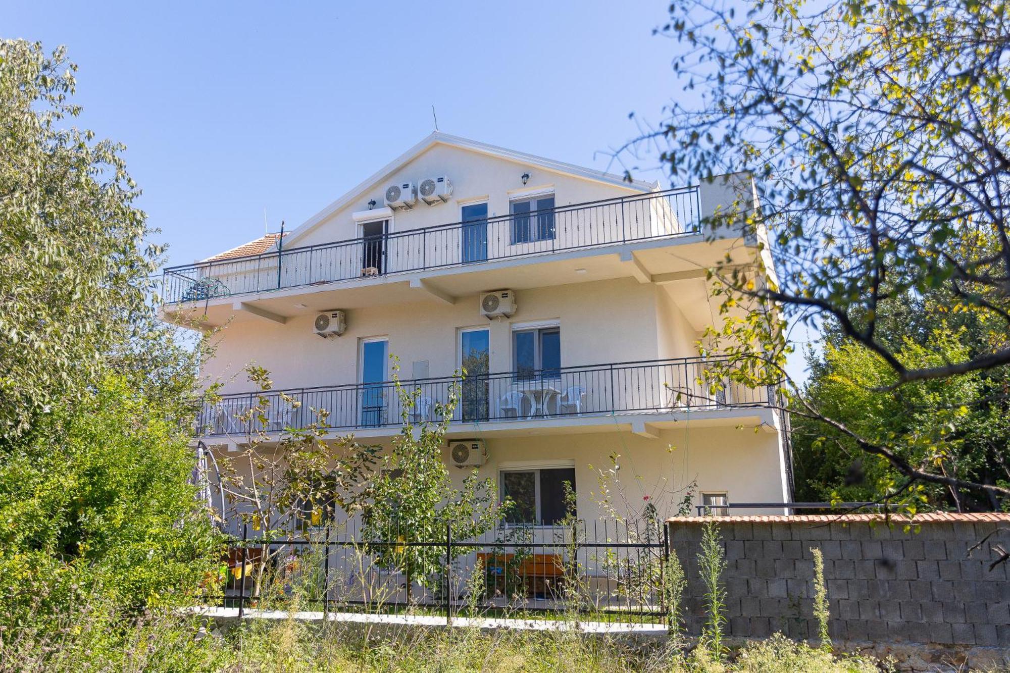 Apartments Lustica Radovici Buitenkant foto